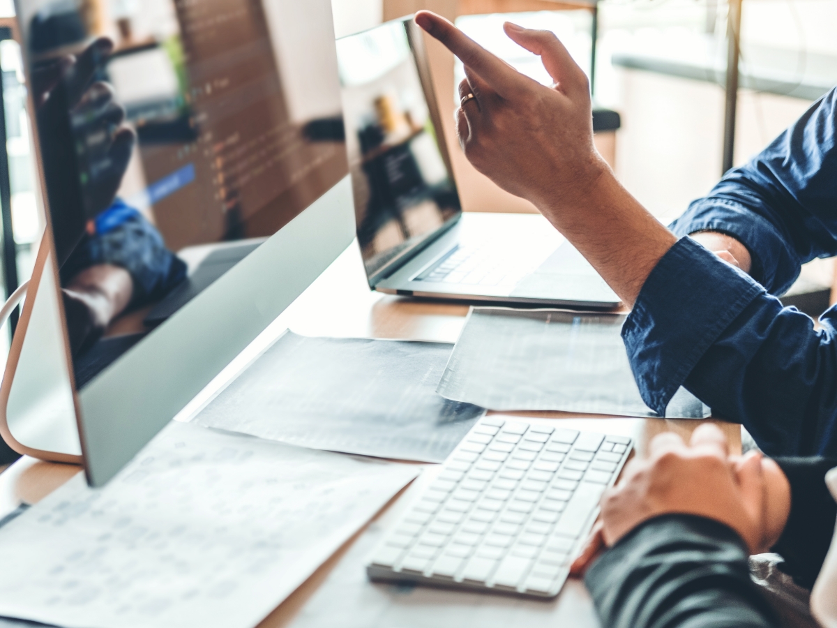 Web Design / ホームページ制作